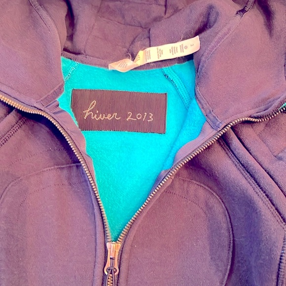 Lululemon Zip Hood Sweatshirt - Picture 6 of 10